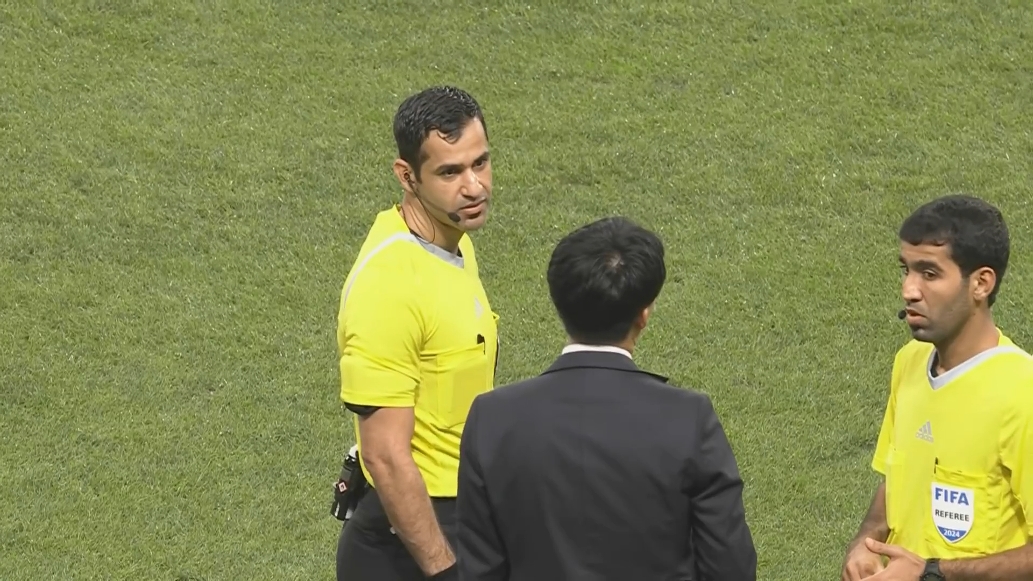 賈西姆執法亞冠海港客戰神戶勝利船,此前主哨國足0-7日本