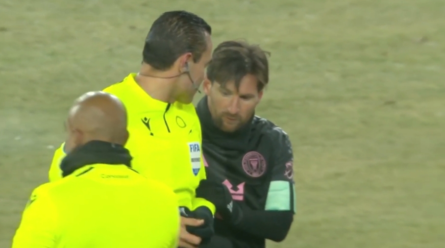  賽后向梅西要簽名！ESPN：墨西哥裁判被停哨半年，再犯無限期停哨