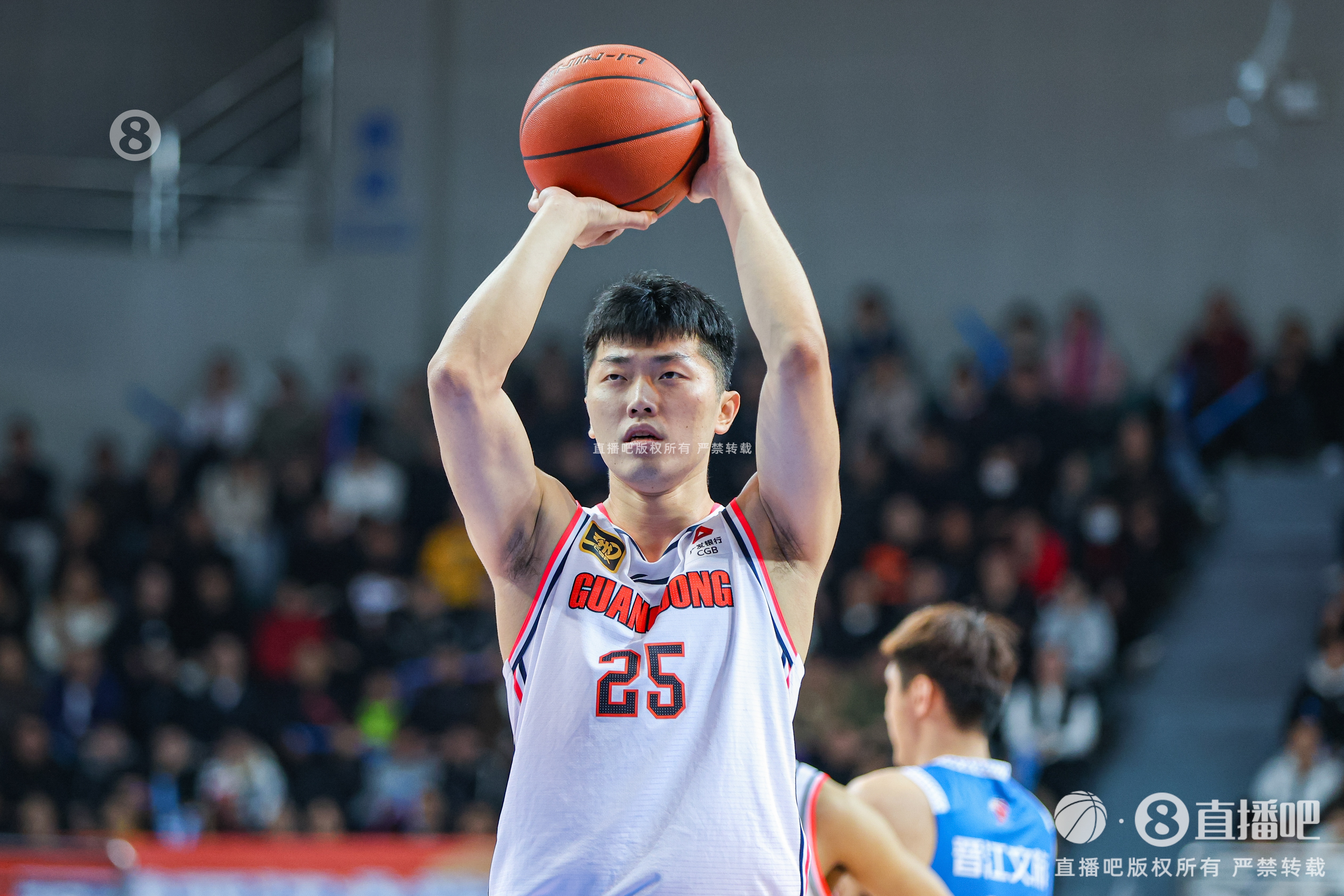 罰球對比:山西27中21&賈明儒6中6 廣東27中17&張皓嘉4中0